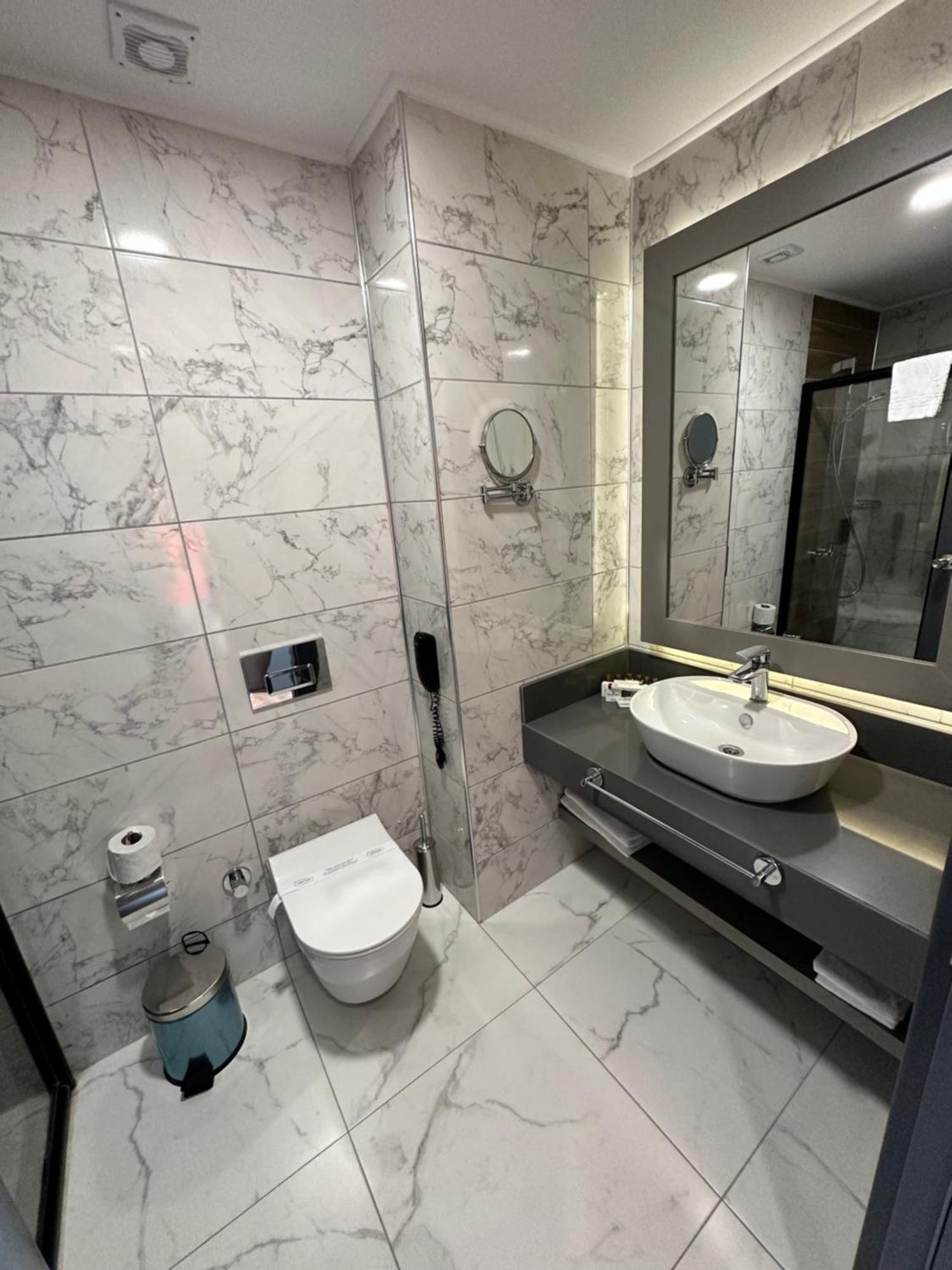Side Golden Rock Hotel&Spa מראה חיצוני תמונה